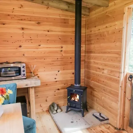 Shepherds Hut By Stepney Stays Scarborough Buitenkant foto