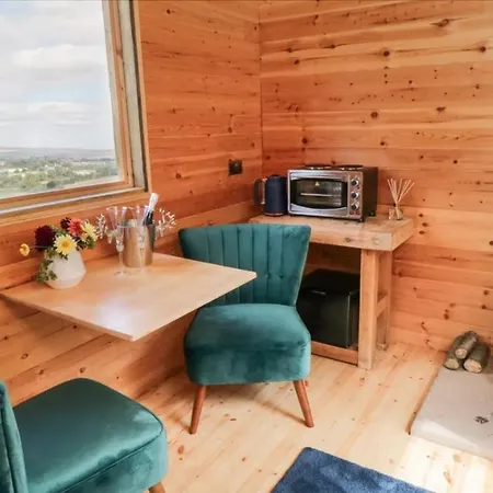 Shepherds Hut By Stepney Stays Scarborough Buitenkant foto